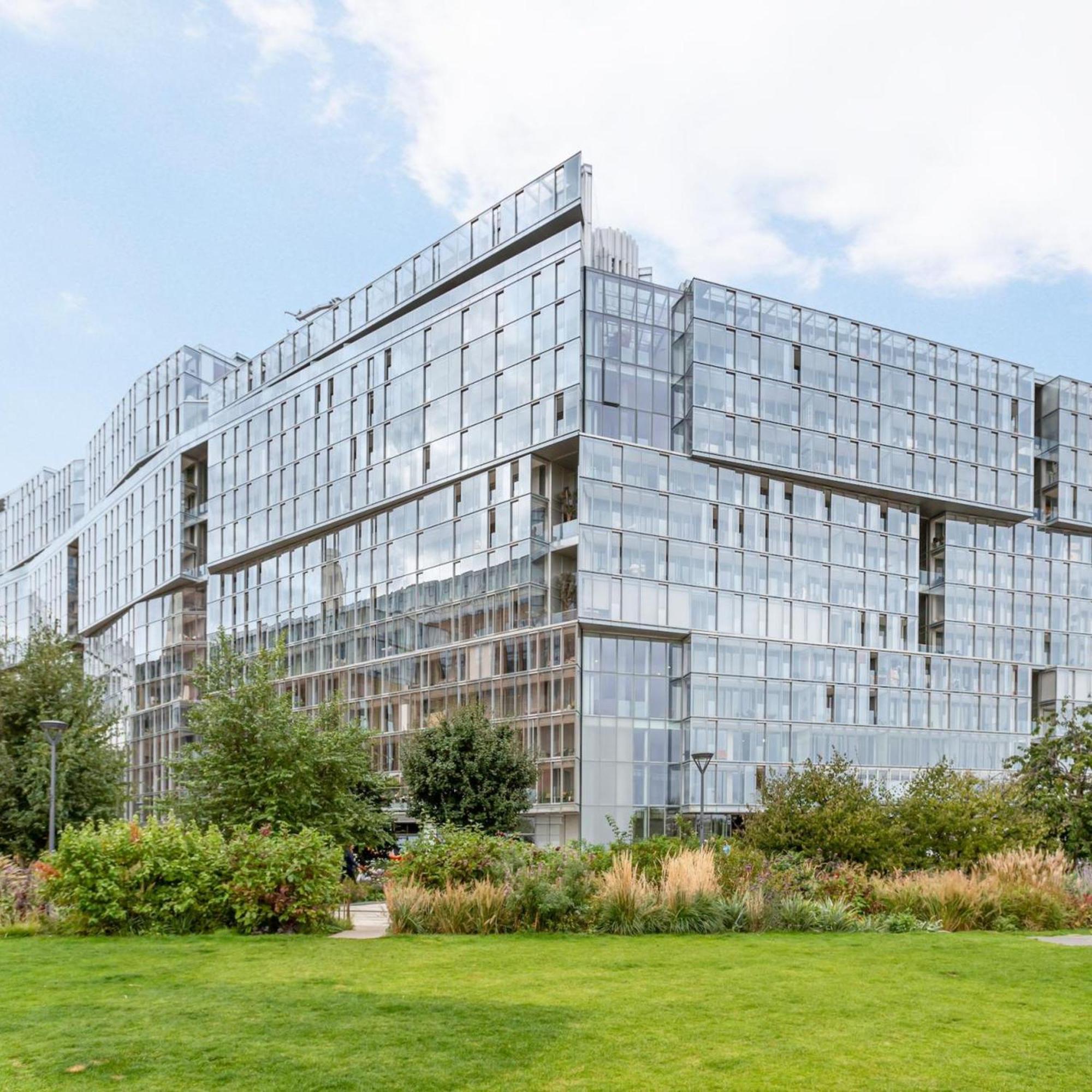 Battersea Power Station Flat With River Views Apartment London Exterior photo