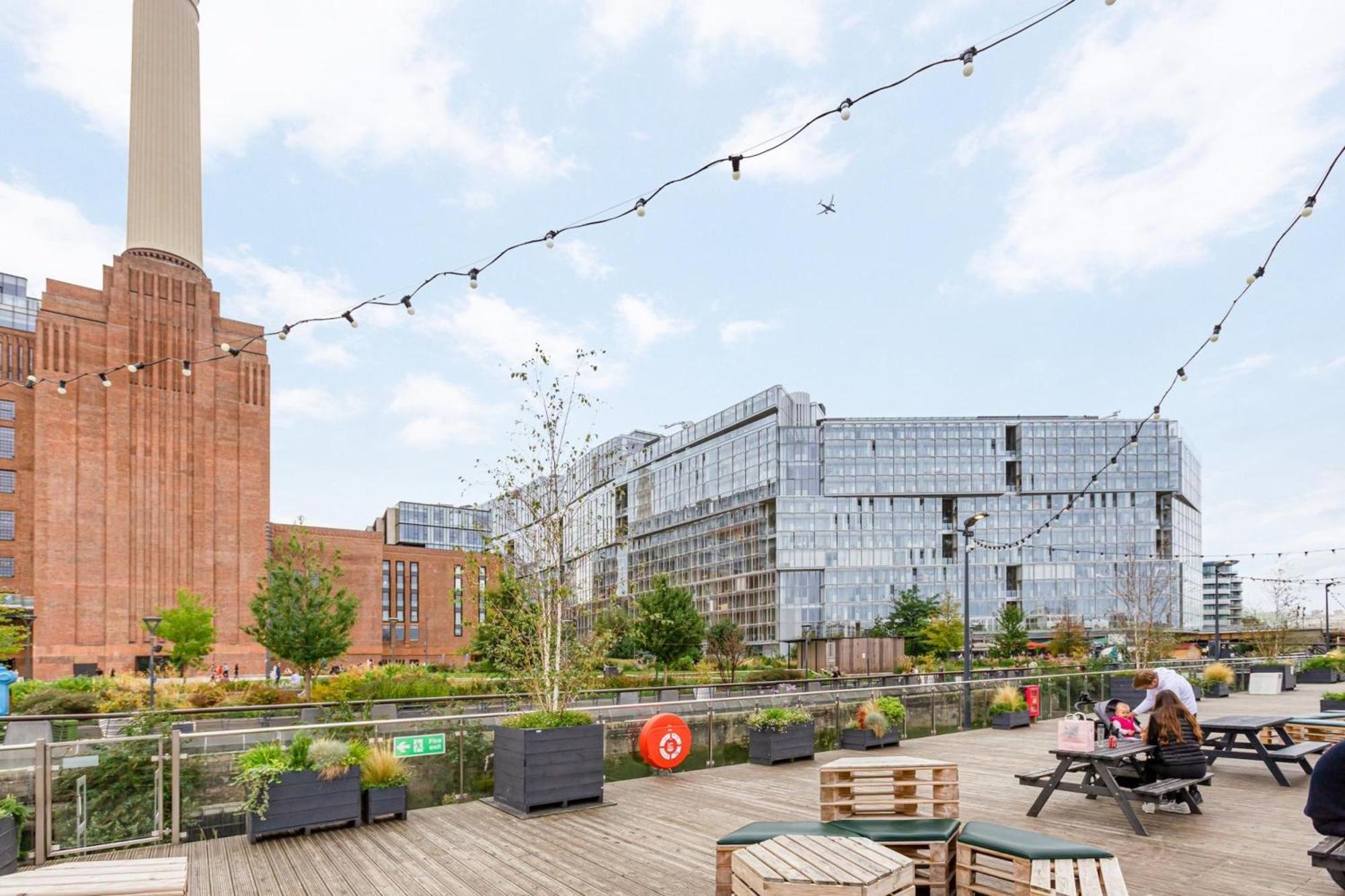 Battersea Power Station Flat With River Views Apartment London Exterior photo