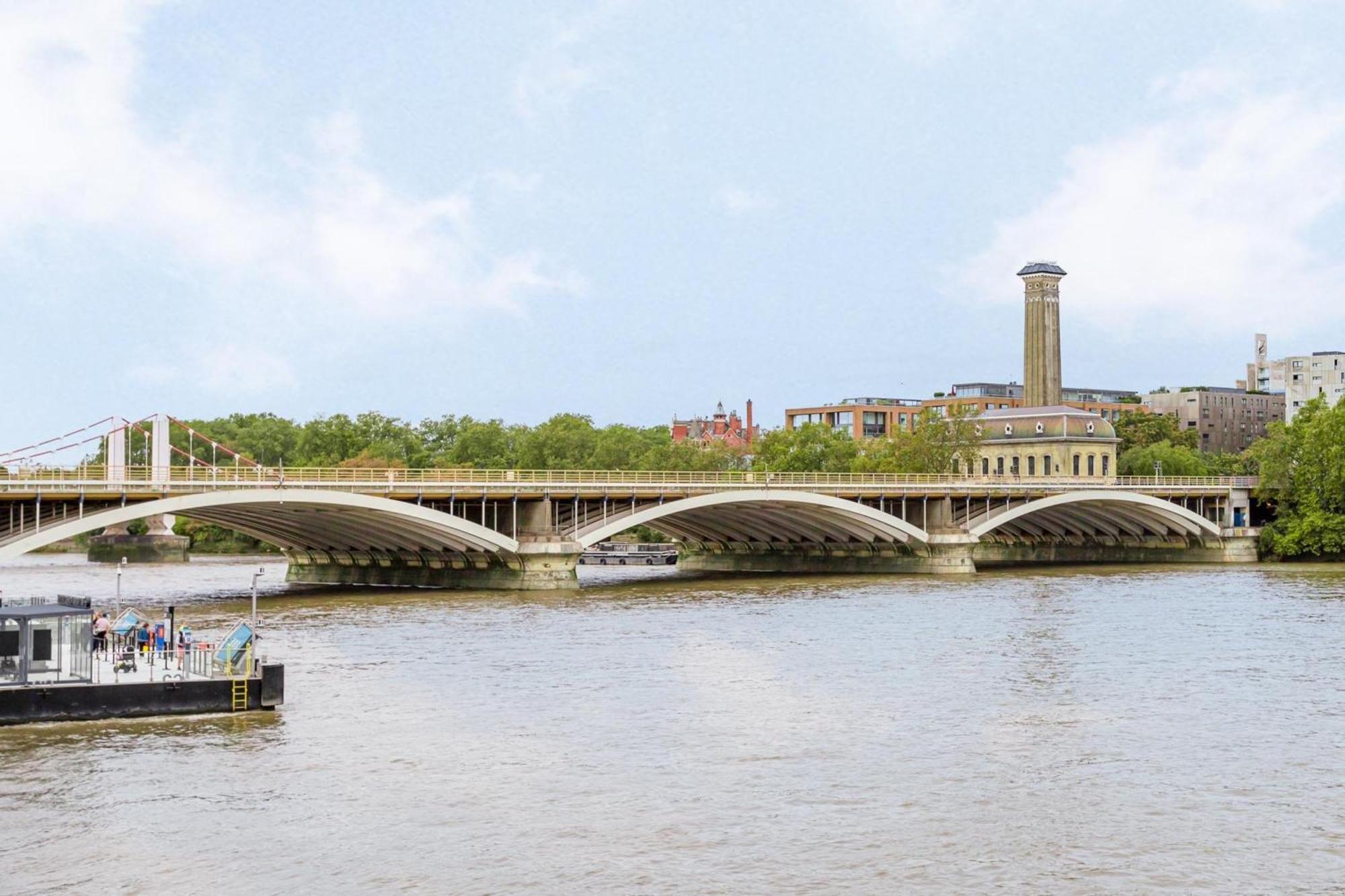 Battersea Power Station Flat With River Views Apartment London Exterior photo